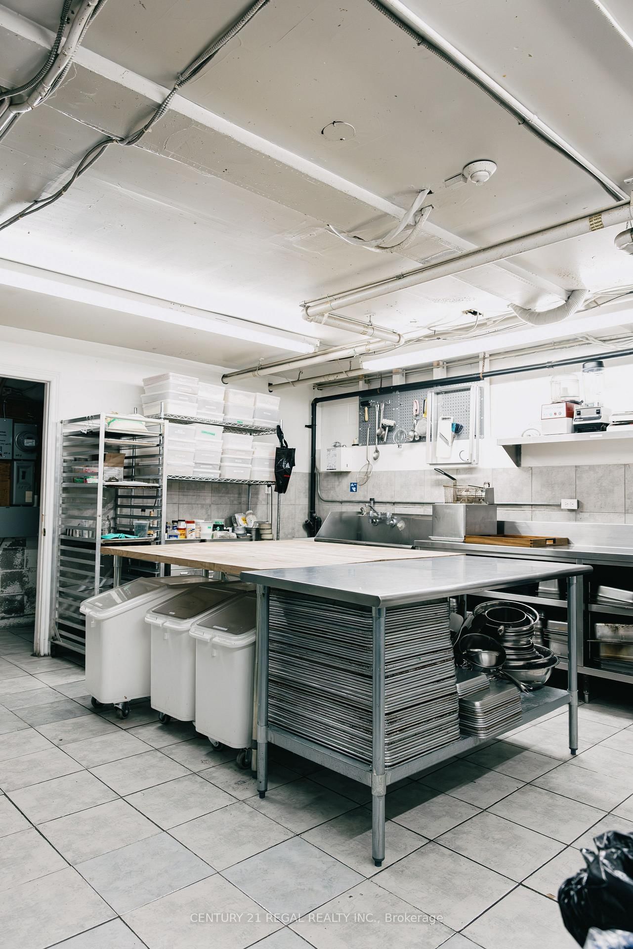 109 Jefferson Avenue - Photo 4