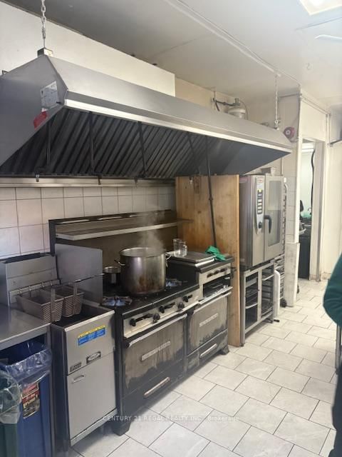 109 Jefferson Avenue - Photo 5