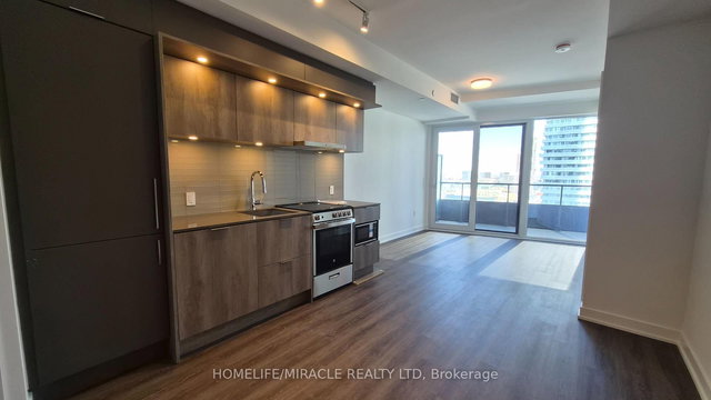 1206 - 448 Burnhamthorpe Road W