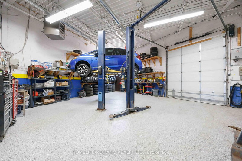 35 - 101 Toro Rd, Toronto, M3J 2Z1 | Image 2