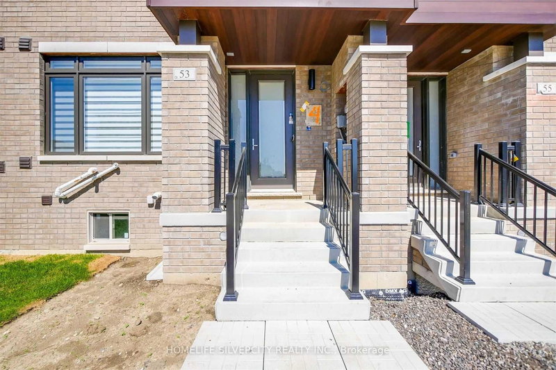 53 Ravenbury St, Brampton, L6P 4P8 | Image 3