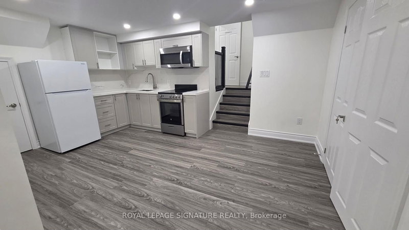 Basement 1 - 3137 Sunnyhill Dr, Mississauga, L4X 2K5 | Image 2