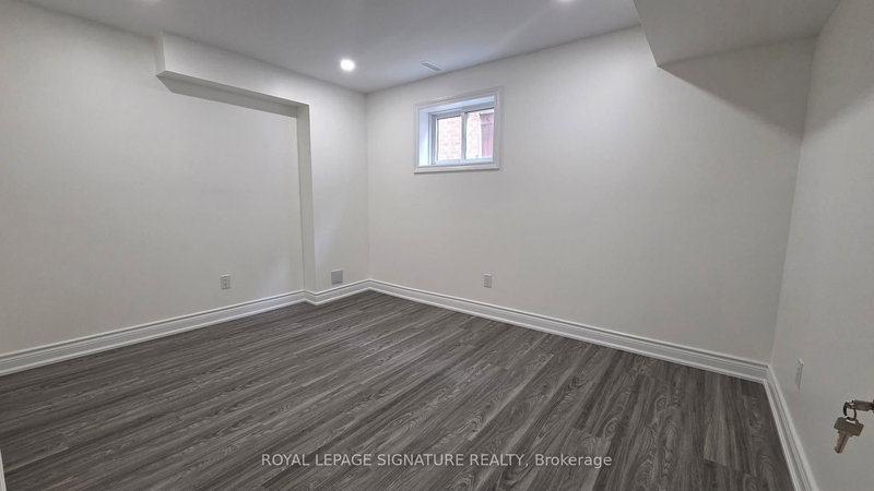Basement 2 - 3137 Sunnyhill Dr, Mississauga, L4X 2K5 | Image 2