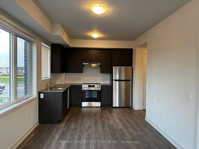 home for lease on 204-58 Sky Harbour Drive