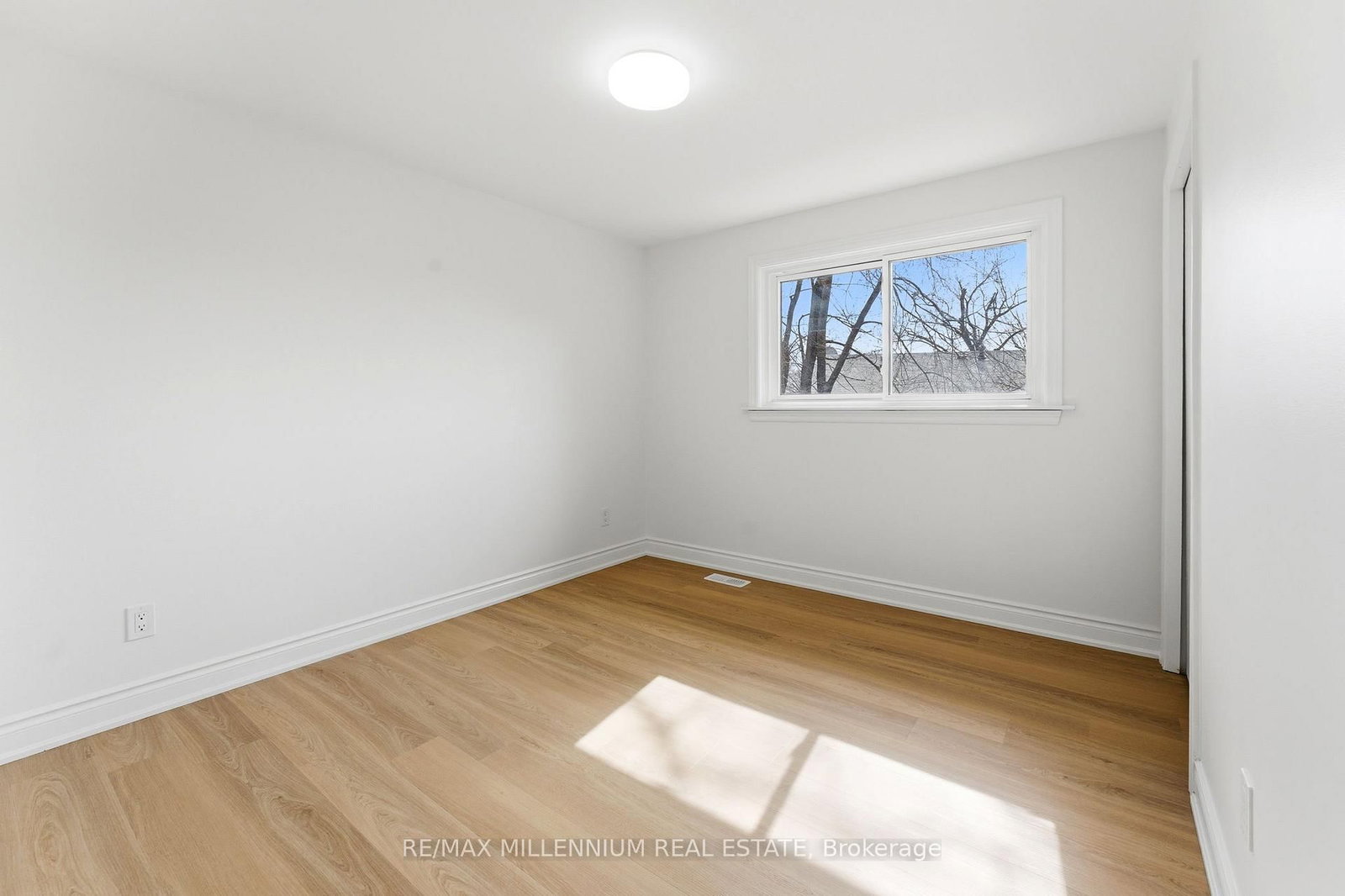 Detached House for sale at 30 Allendale Road, Brampton, Ontario, L6W 2Y8 - Brampton East - MLS: W12951668