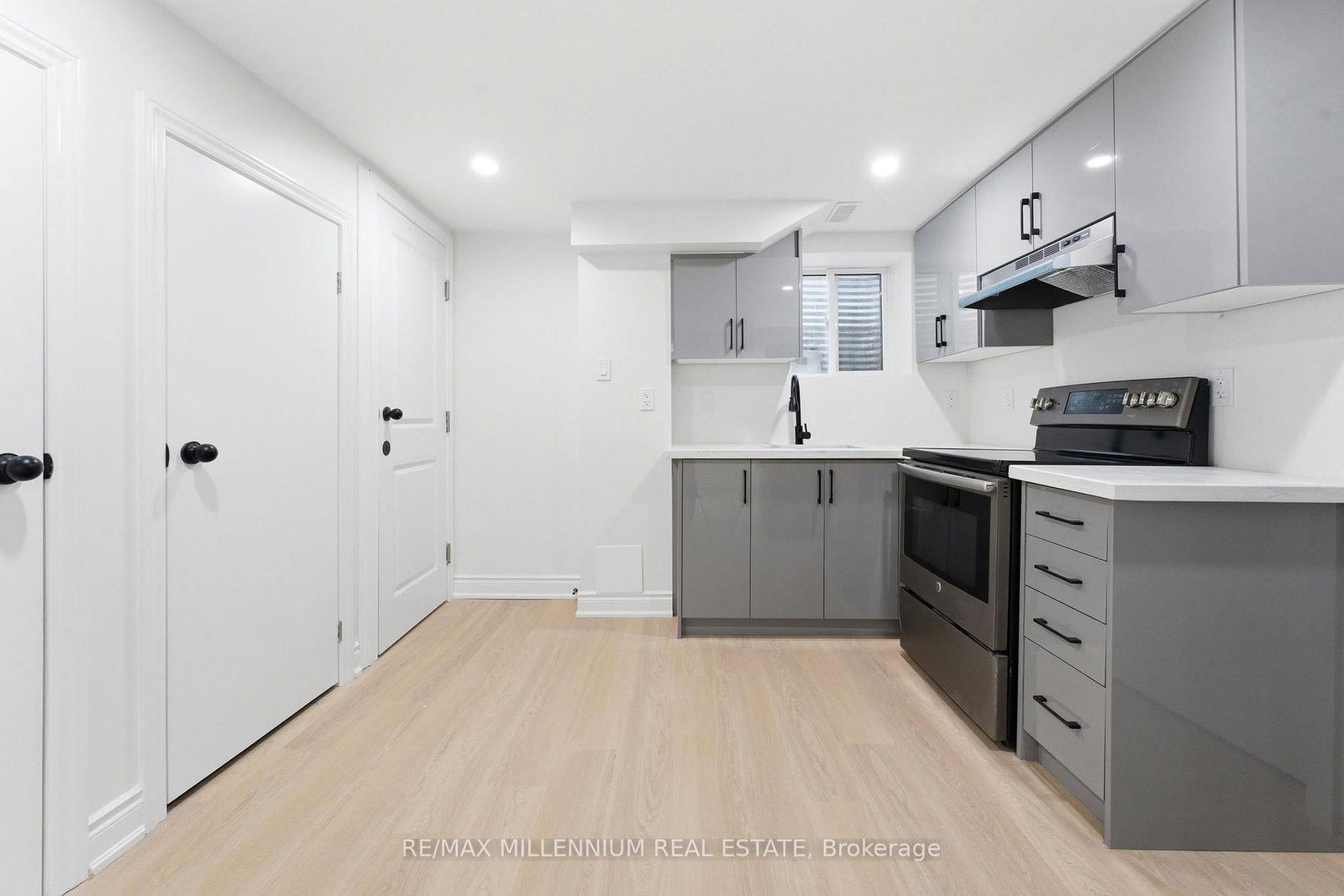 Detached House for sale at 30 Allendale Road, Brampton, Ontario, L6W 2Y8 - Brampton East - MLS: W12951668