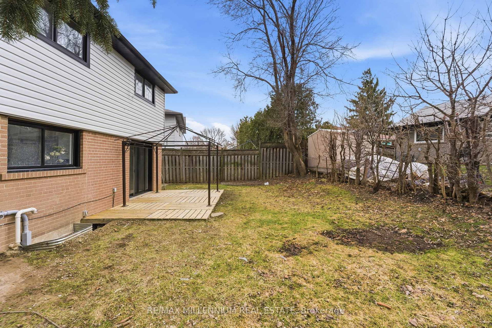 Detached House for sale at 30 Allendale Road, Brampton, Ontario, L6W 2Y8 - Brampton East - MLS: W12951668