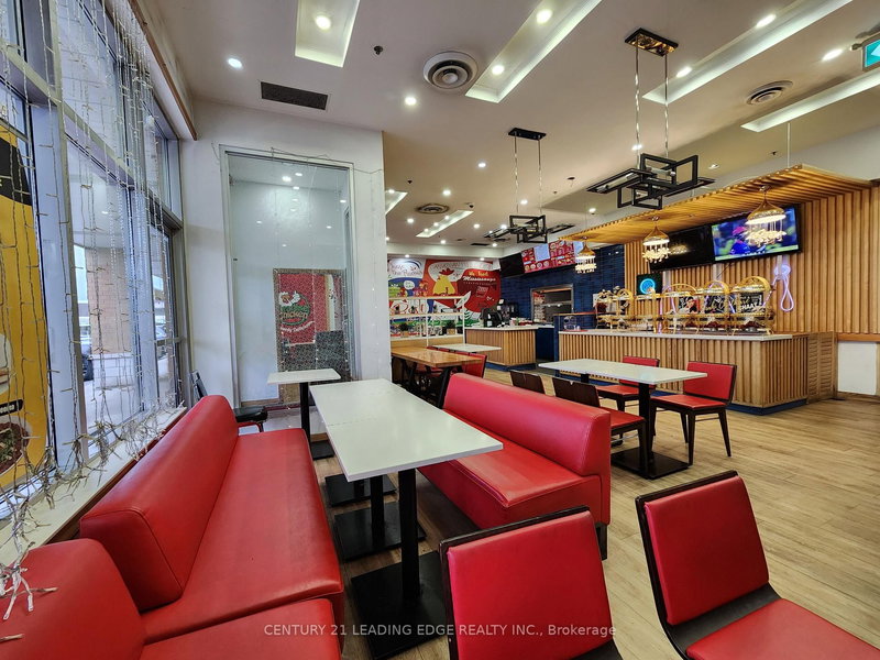 5618 Tenth Line W, Mississauga, L5M 7L9 | Image 3