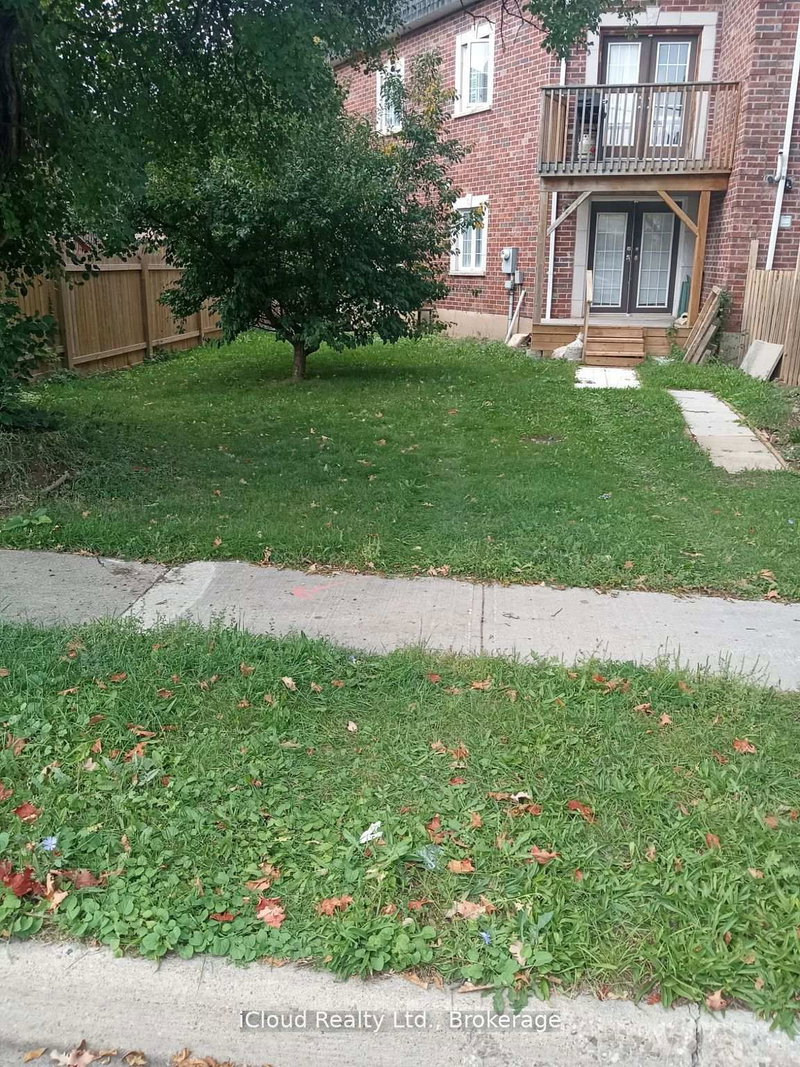 home for lease on 17 Joseph Street