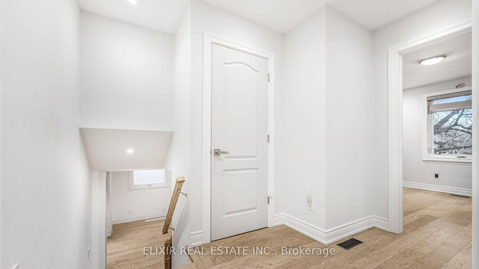 Detached House for sale at 43 Bromley Crescent, Brampton, Ontario, L6T 1Z2 - Avondale - MLS: W12952258