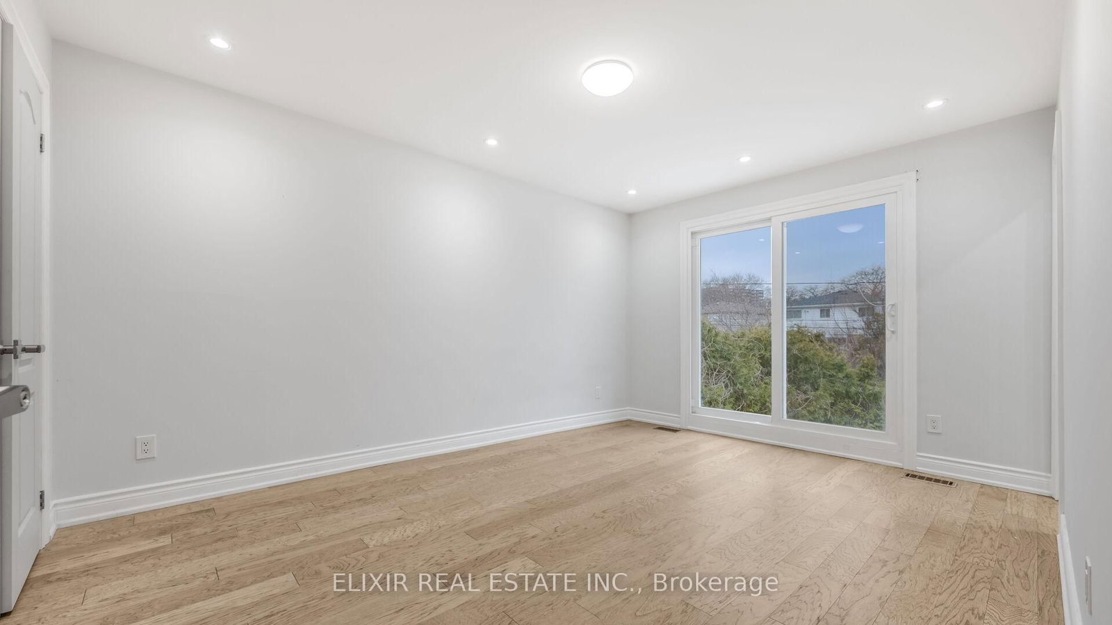 Detached House for sale at 43 Bromley Crescent, Brampton, Ontario, L6T 1Z2 - Avondale - MLS: W12952258