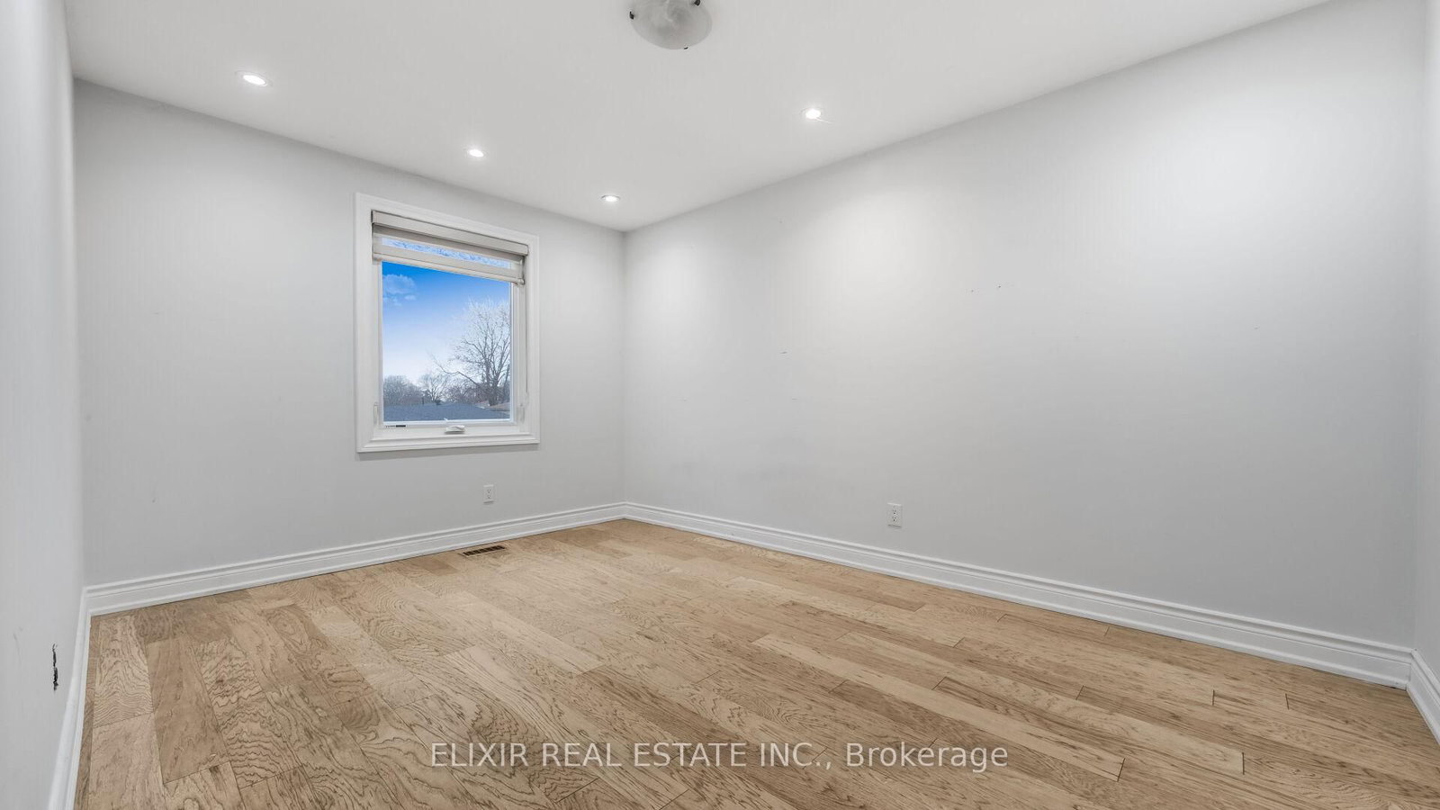 Detached House for sale at 43 Bromley Crescent, Brampton, Ontario, L6T 1Z2 - Avondale - MLS: W12952258