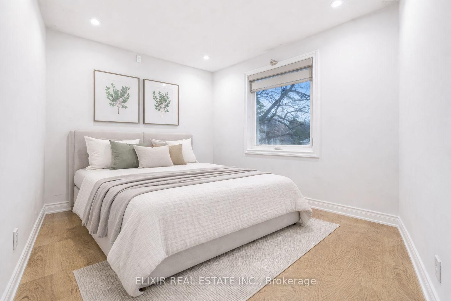 Detached House for sale at 43 Bromley Crescent, Brampton, Ontario, L6T 1Z2 - Avondale - MLS: W12952258