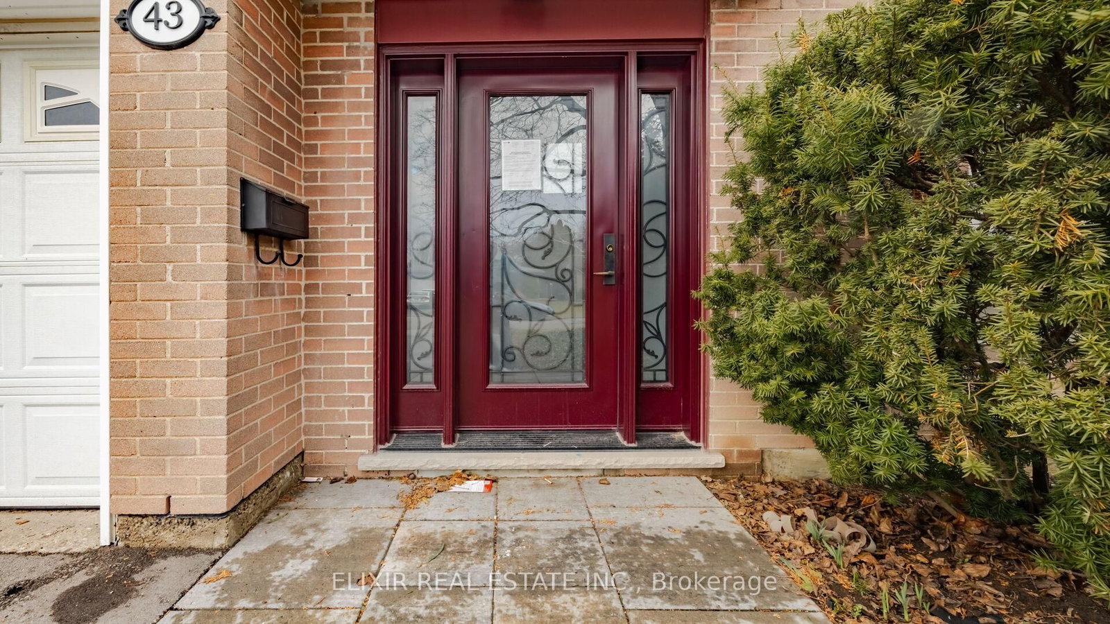 Detached House for sale at 43 Bromley Crescent, Brampton, Ontario, L6T 1Z2 - Avondale - MLS: W12952258