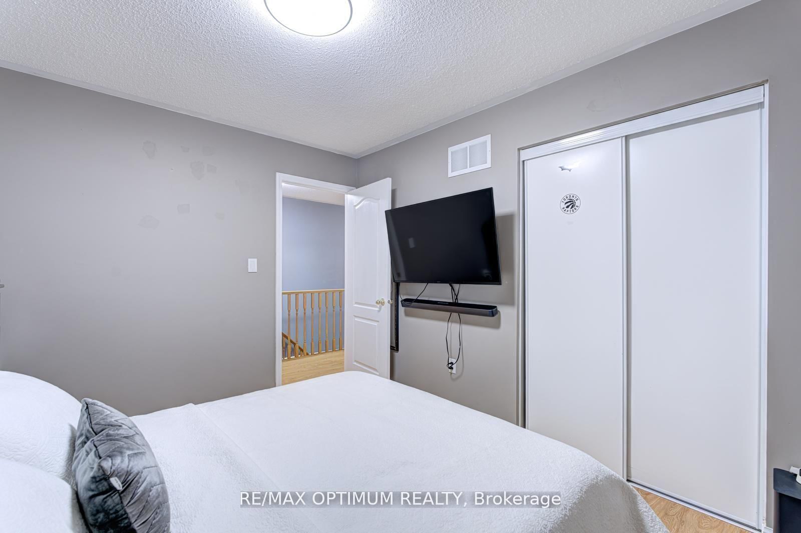 Detached House for sale at 177 Fandango Drive, Brampton, Ontario, L6X 0M1 - Credit Valley - MLS: W12952266