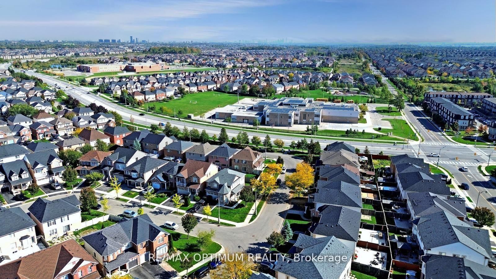 Detached House for sale at 177 Fandango Drive, Brampton, Ontario, L6X 0M1 - Credit Valley - MLS: W12952266