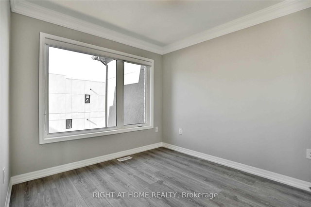 #7 - 92 Huguenot Road