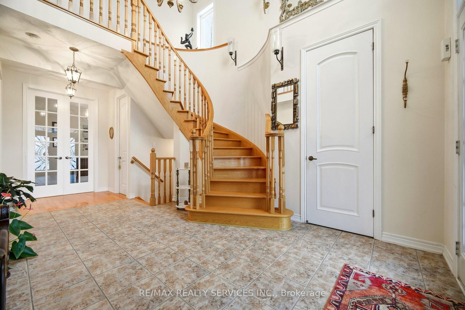 Detached House for sale at 17 ISLAND Grve, Brampton, Ontario, L6X 0W6 - Credit Valley - MLS: W12952670