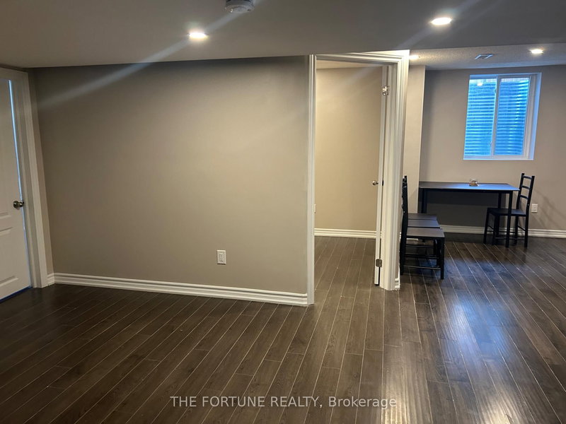 90 canary Clse W, Brampton, L6X 5L1 | Image 3