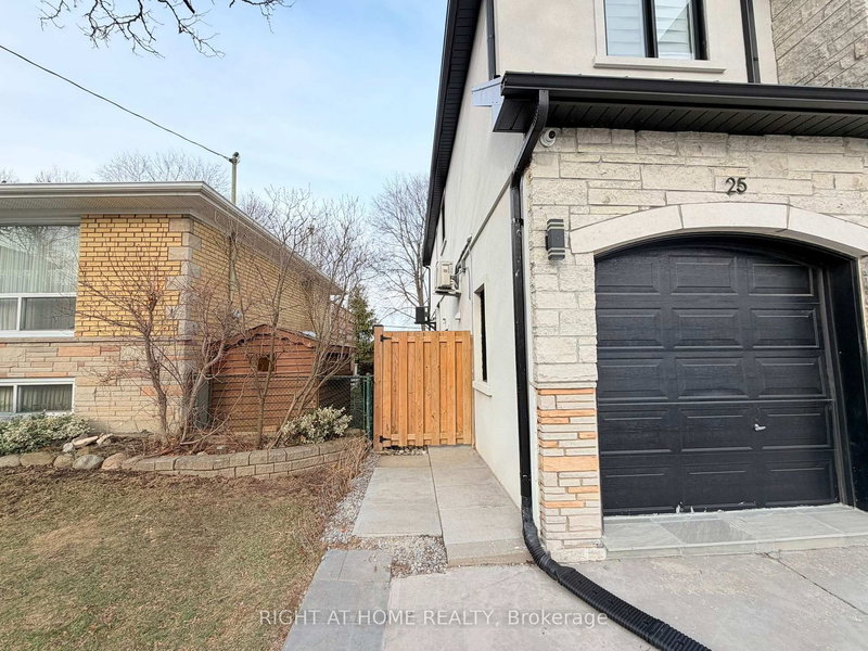 Lower - 25 Duffield Rd E, Toronto, M9P 3C8 | Image 2