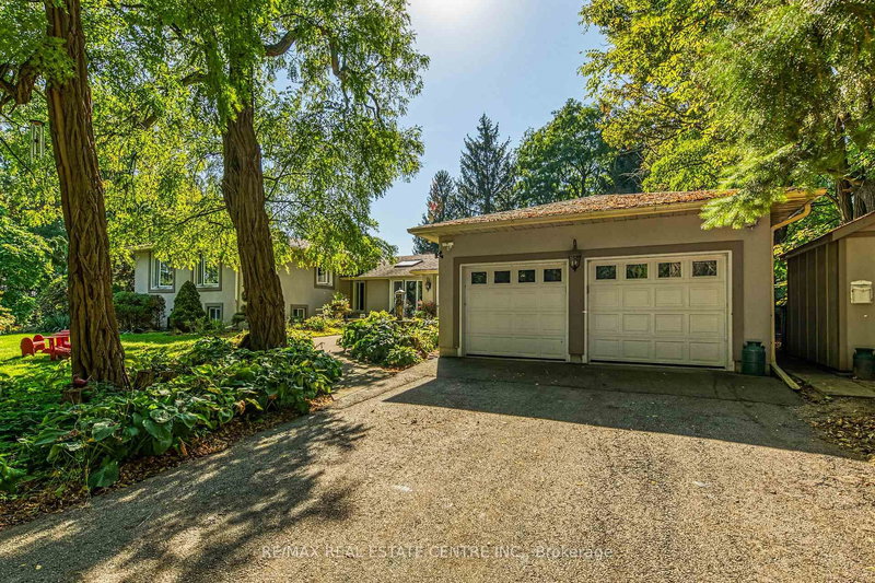 5590 Blind Line, Burlington, L7P 0B2 | Image 2