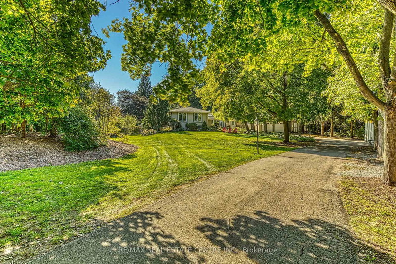 5590 Blind Line, Burlington, L7P 0B2 | Image 3