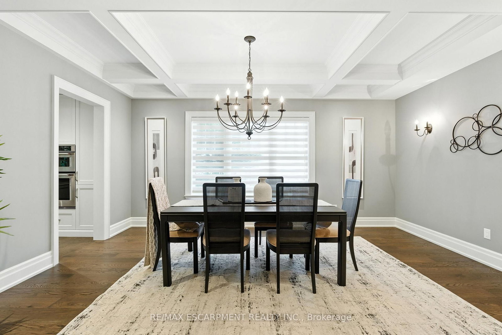 Detached House for sale at 391 Patricia Drive, Burlington, Ontario, L7T 1J9 - Bayview - MLS: W12953108