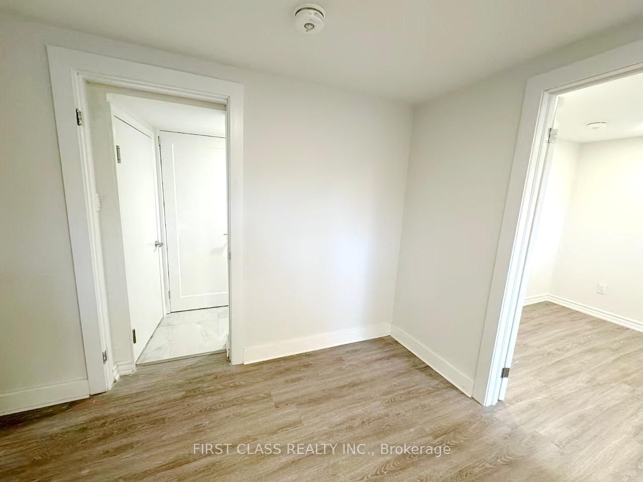 741 Proctor Road, Unit Lower - Photo 10