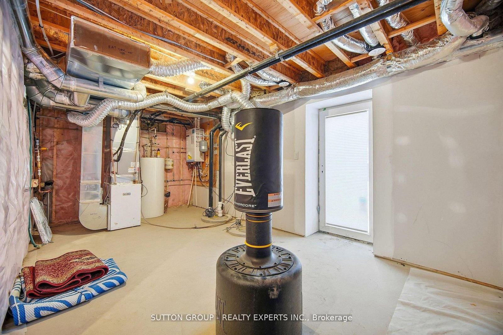 Townhouse for sale at 5 Taylor Court, Caledon, Ontario, L7E 2R7 - Bolton West - MLS: W12953216