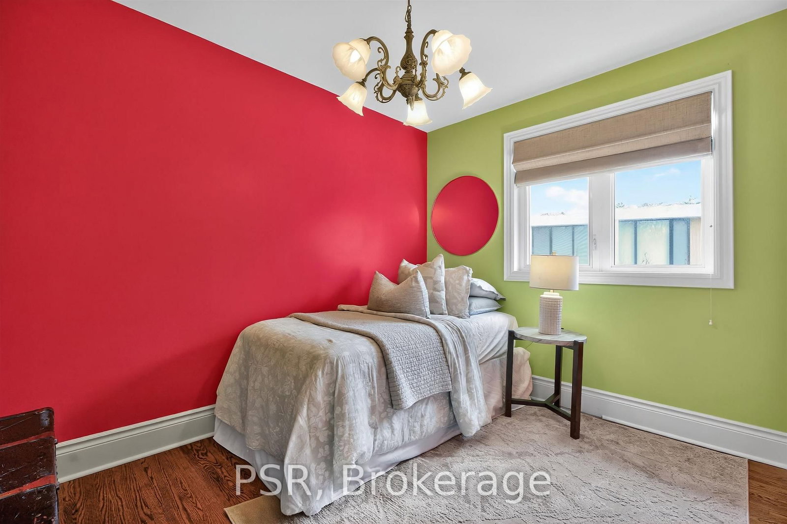 Detached House for sale at 575 Patricia Drive, Oakville, Ontario, L6K 1M4 - West - MLS: W12953322