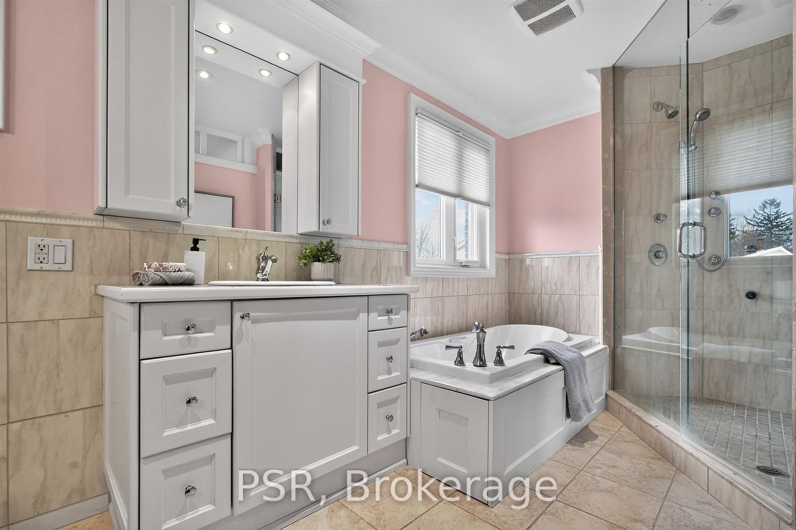 Detached House for sale at 575 Patricia Drive, Oakville, Ontario, L6K 1M4 - West - MLS: W12953322