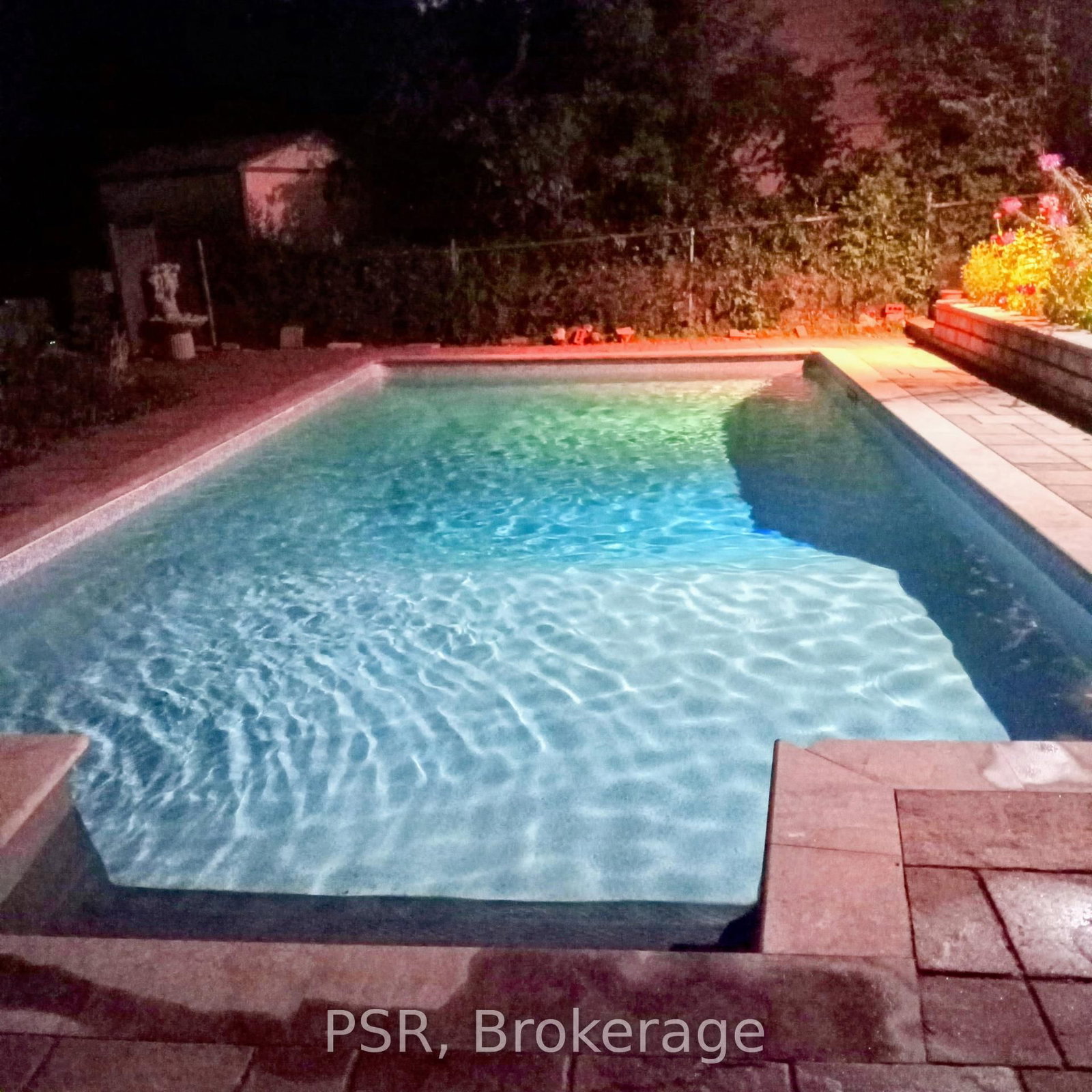 Detached House for sale at 575 Patricia Drive, Oakville, Ontario, L6K 1M4 - West - MLS: W12953322