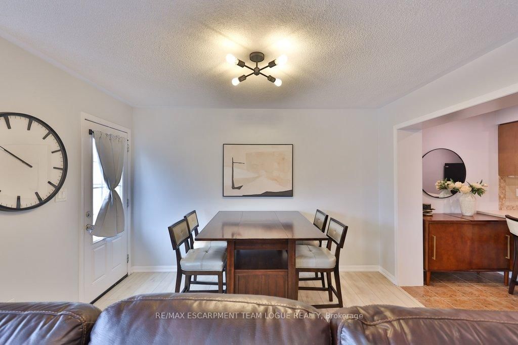 Townhouse for sale at 653 Speyer Circle, Milton, Ontario, L9T 0Y5 - Harrison - MLS: W12953446