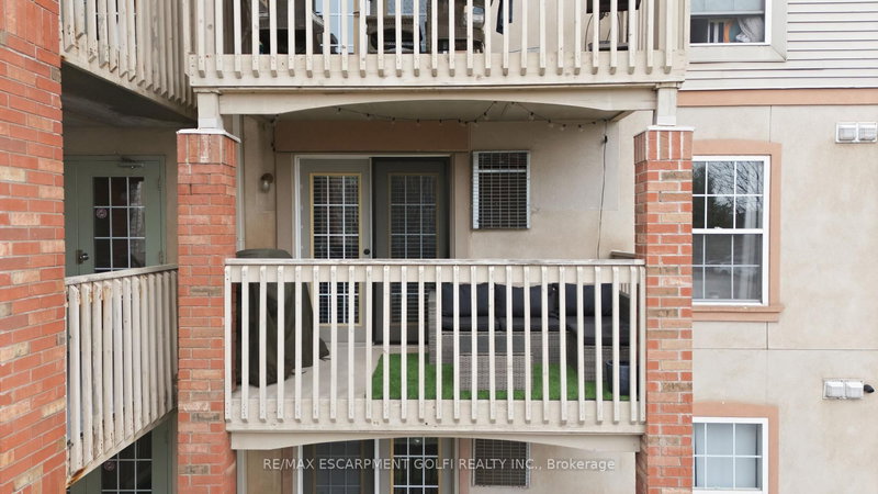 204 - 4015 KILMER Dr, Burlington, L7M 4M4 | Image 2