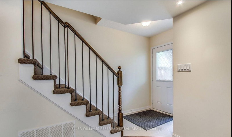 home for lease on 118-7 Foundry Avenue