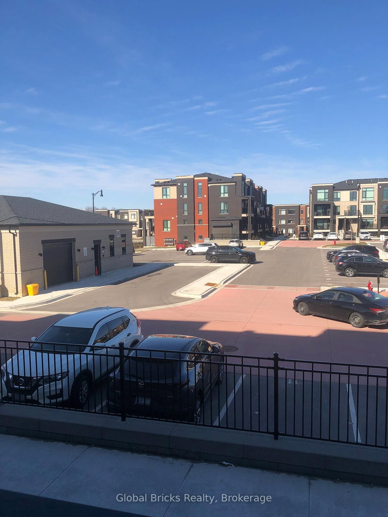 65 Romilly Ave Ave, Brampton, L7A 5L8 | Image 2