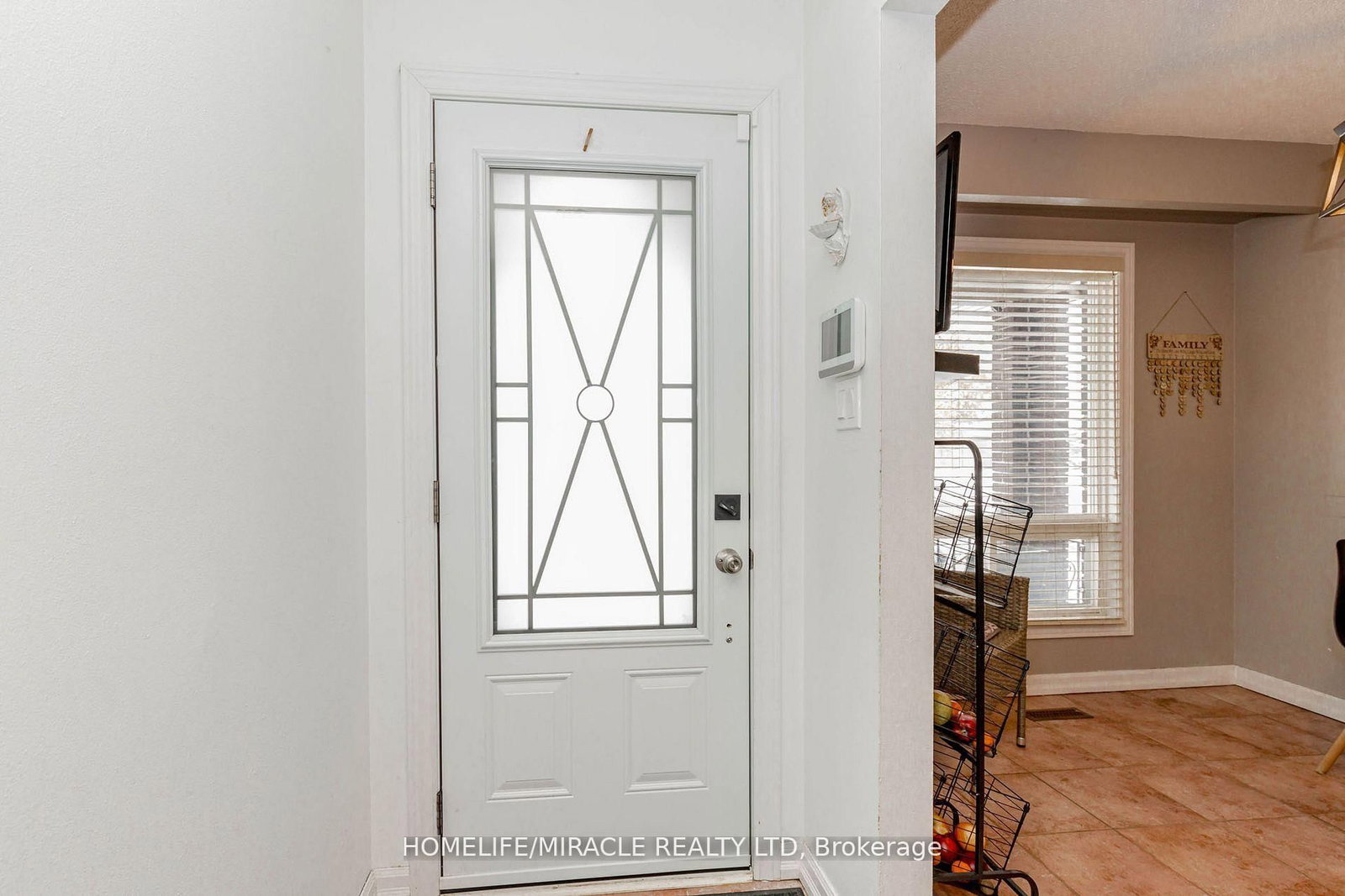 Detached House for sale at 32 Langston Drive, Brampton, Ontario, L6V 3W7 - Madoc - MLS: W12953738