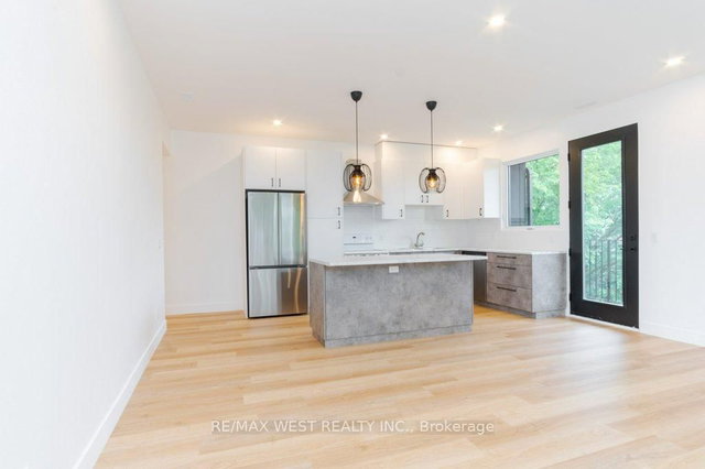 63 Lonborough Avenue