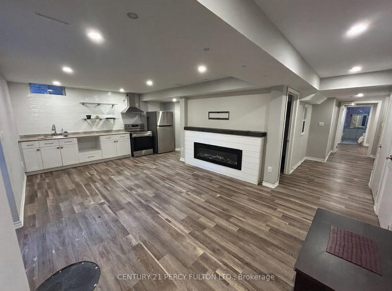 169 Savoline Blvd, Milton, L9T 8G1 | Image 2