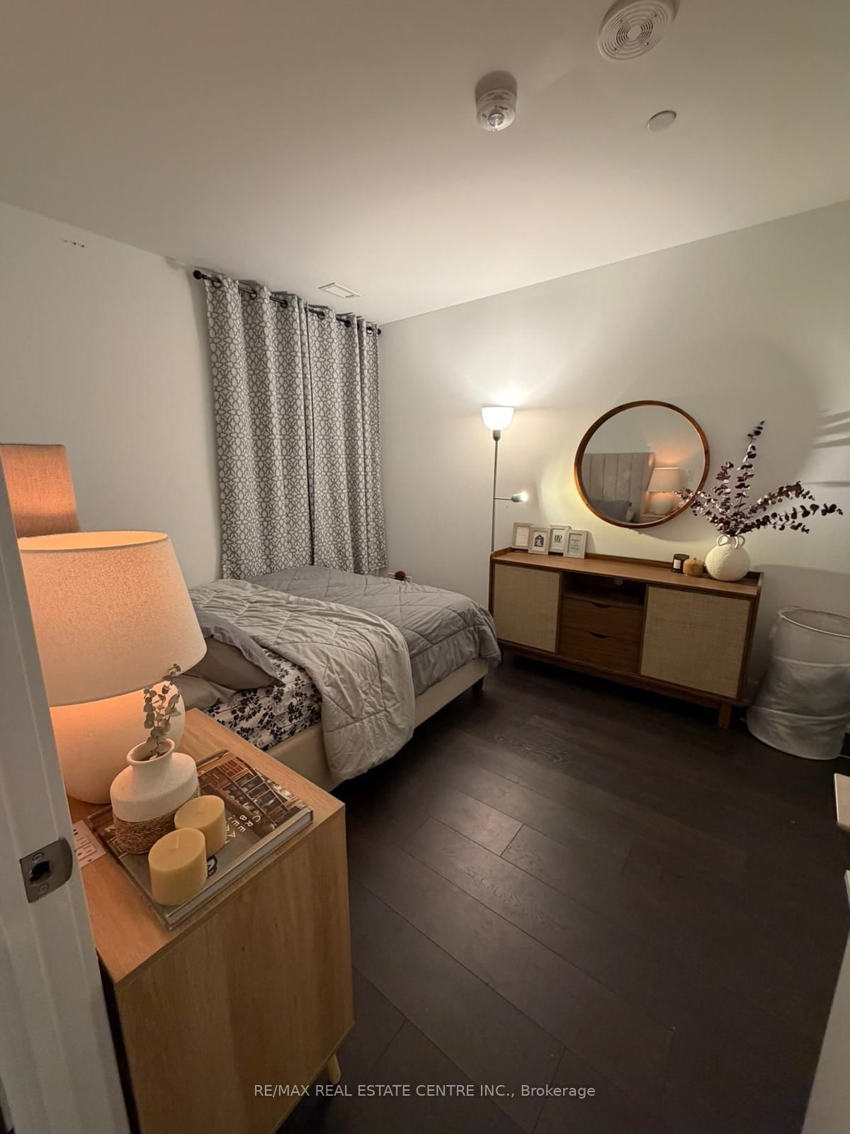 Condo for lease at 723-3100 Keele Street, Toronto, Ontario, M3M 0E1 - Downsview-Roding-CFB - MLS: W12954464