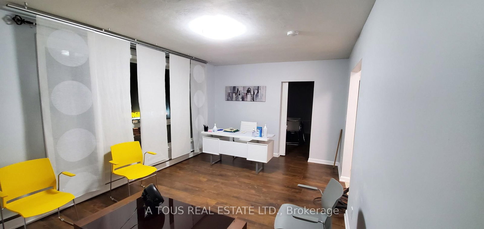 205 Queen Street, Unit #1 - Photo 2