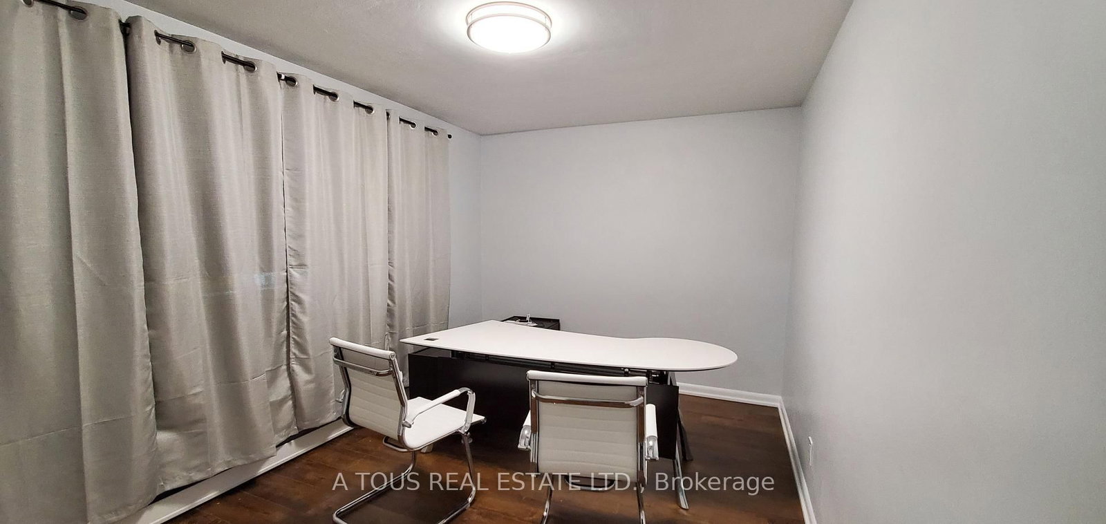 205 Queen Street, Unit #1 - Photo 4
