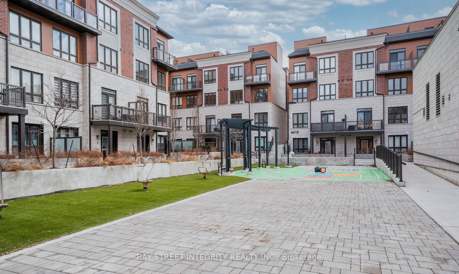 4045 Hickory Drive, Unit 7 - Photo 43