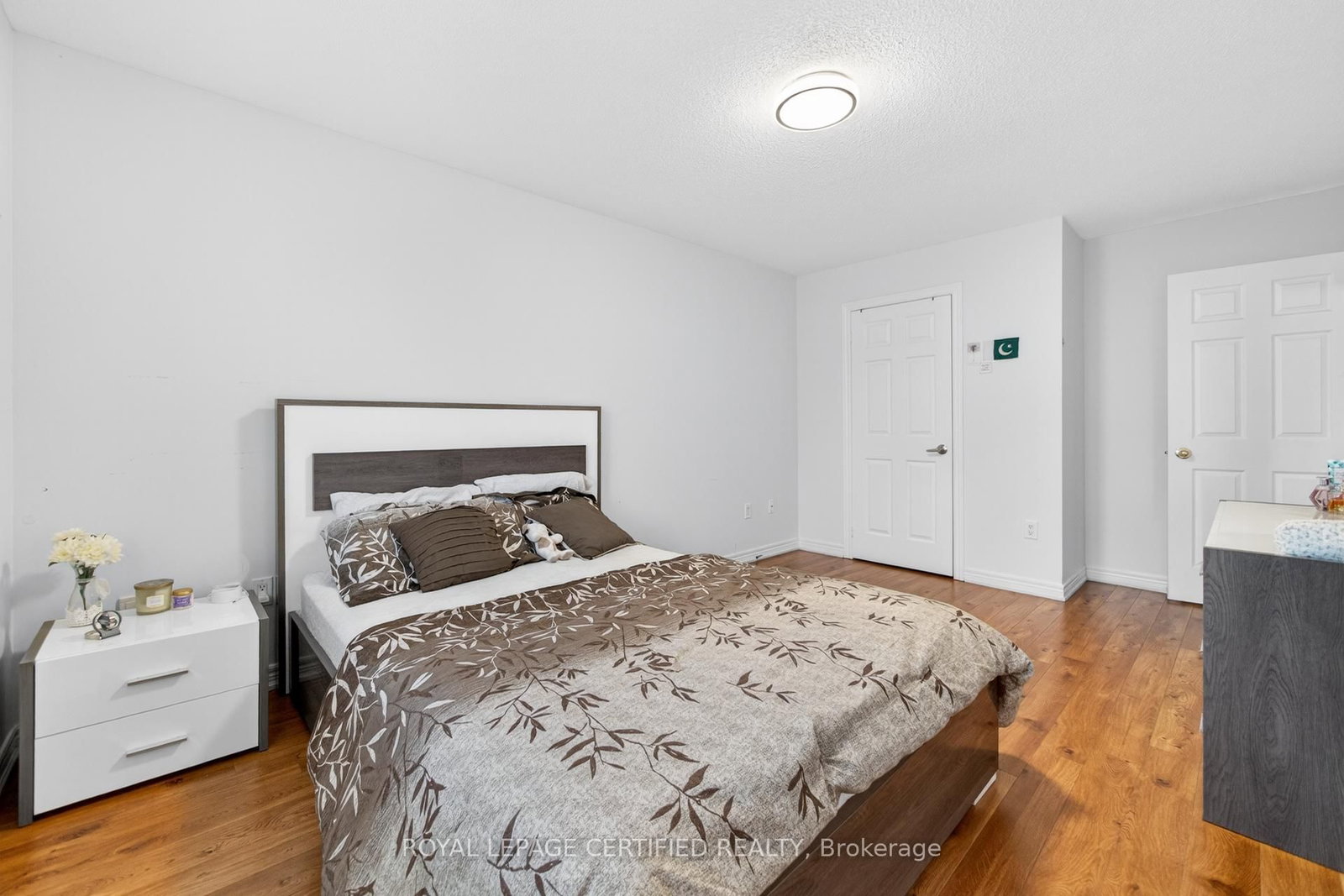 Detached House for sale at 32 Wildsky Road, Brampton, Ontario, L6Y 5P6 - Fletcher's Creek South - MLS: W12954860