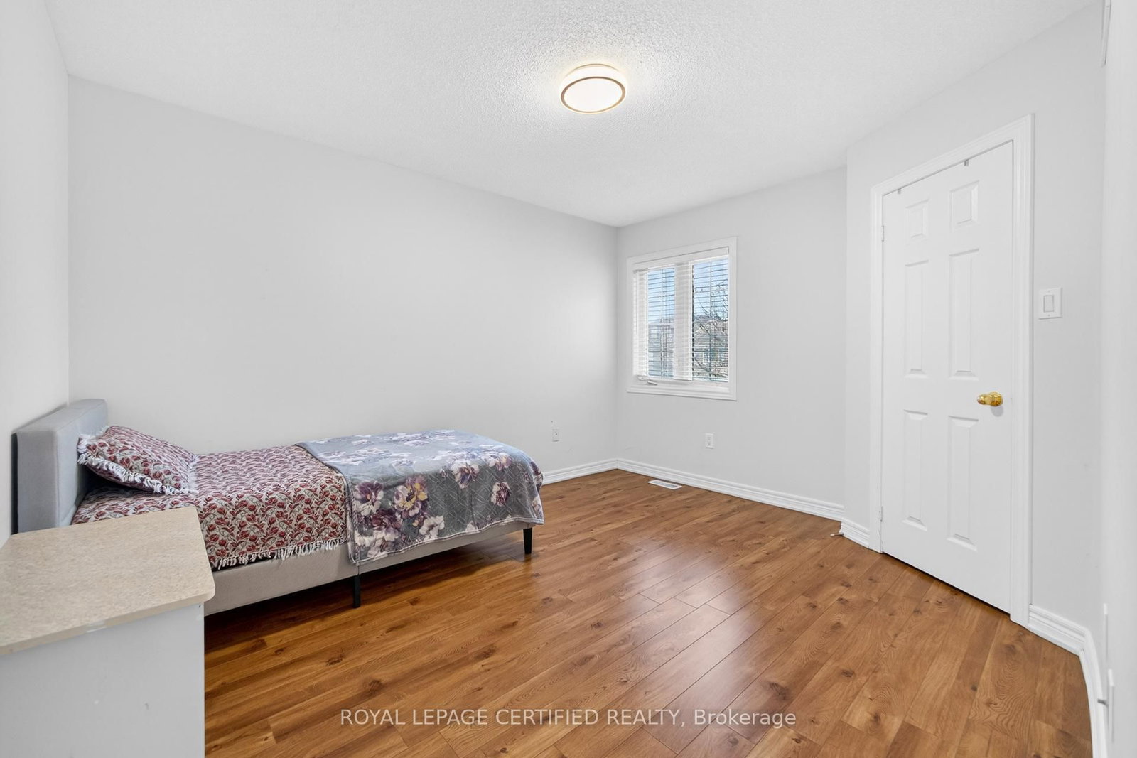 Detached House for sale at 32 Wildsky Road, Brampton, Ontario, L6Y 5P6 - Fletcher's Creek South - MLS: W12954860