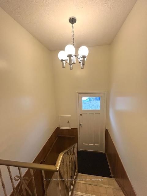 Basement - 6 Hiawatha Pkwy, Mississauga, L5G 3R7 | Image 3