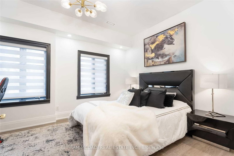 1540 Mississauga Rd, Mississauga — 21