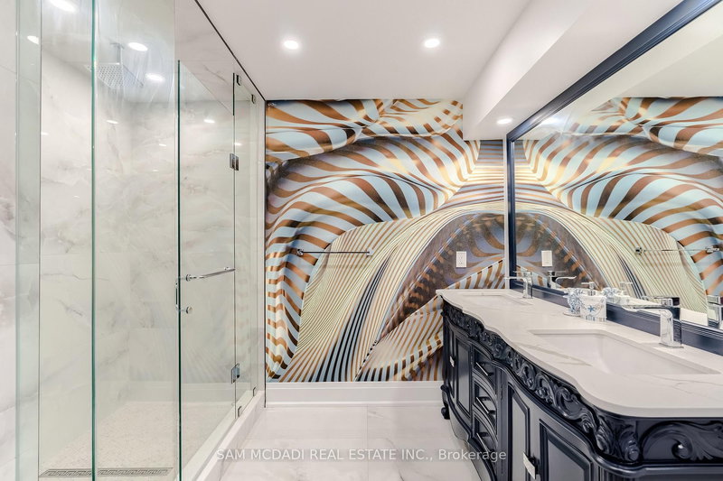 1540 Mississauga Rd, Mississauga — 22