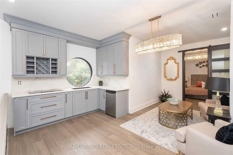 1540 Mississauga Rd, Mississauga — 26