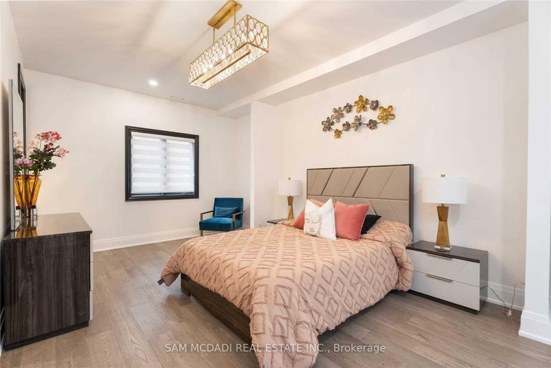 1540 Mississauga Rd, Mississauga — 27